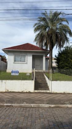 Terreno com Casa na Avenida São Miguel em  Dois Irmãos.